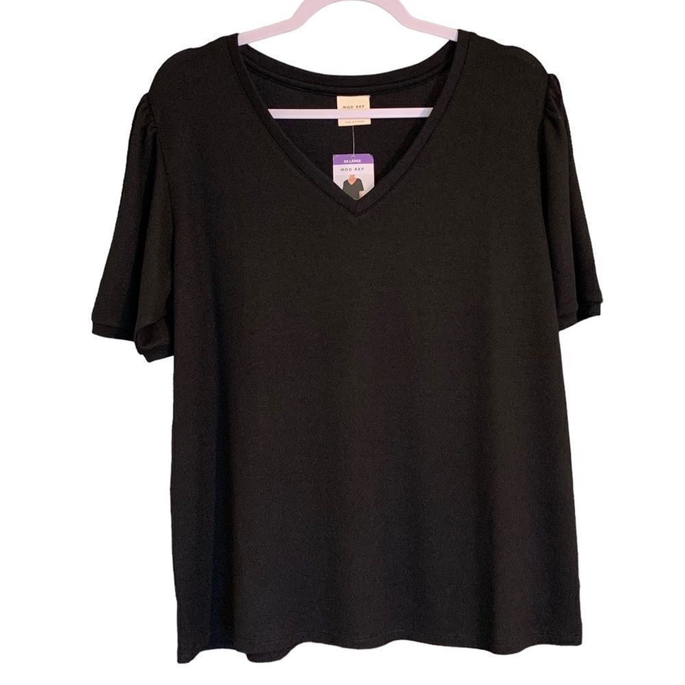Mod Ref Women’s Contemporary V-Neck Puff Short Sleeve Black Blouse Size XXL